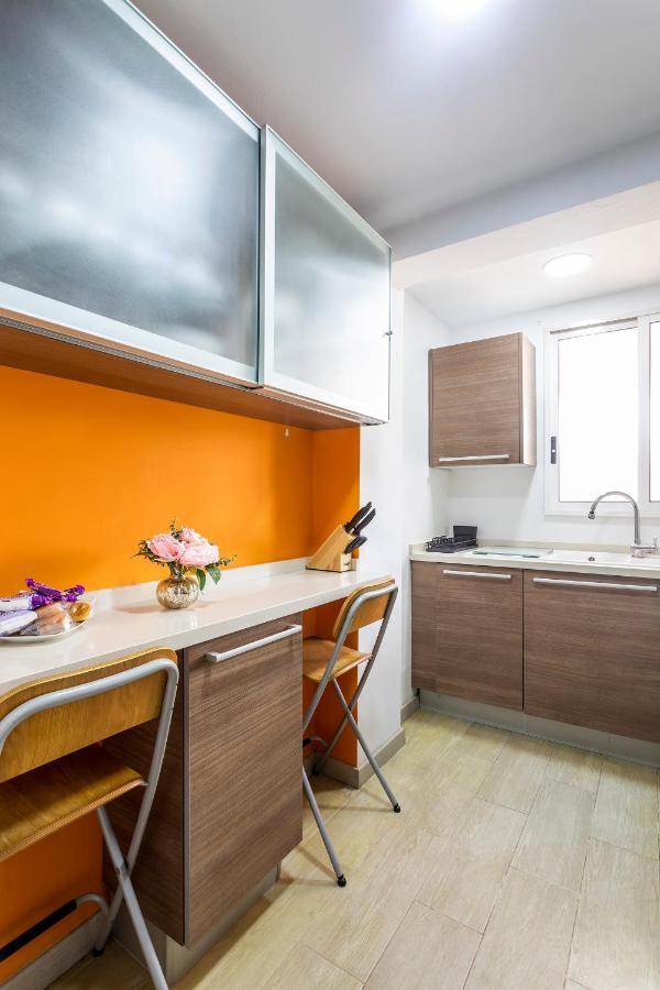 Ferienwohnung Precioso Piso Moderno: Terraza, A/C, Netflix, Wifi Valencia Exterior foto